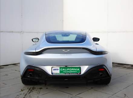 Aston Martin - V12 Vantage