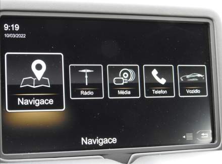 Aston Martin - V12 Vantage