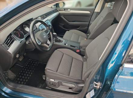 Volkswagen - Passat