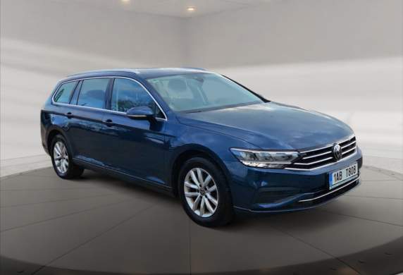 Volkswagen - Passat