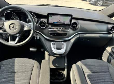 Mercedes-Benz - V-class