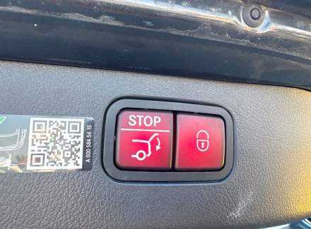 Mercedes-Benz - C-class