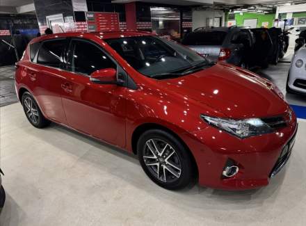 Toyota - Auris