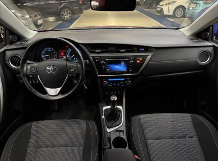 Toyota - Auris
