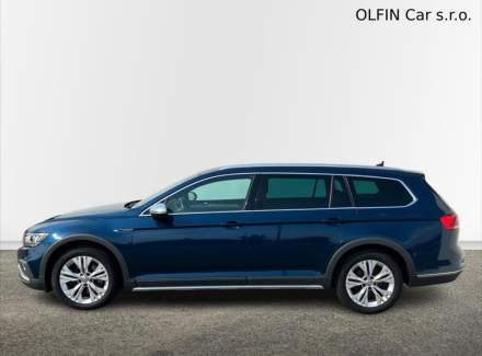 Volkswagen - Passat