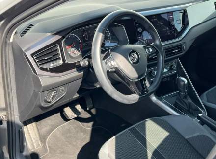 Volkswagen - Polo