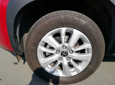 Toyota - Yaris Cross