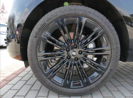 Land Rover - Range Rover