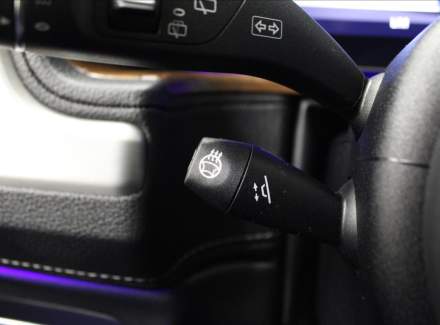 Mercedes-Benz - G-class