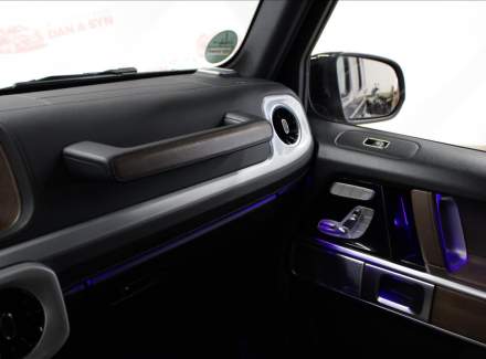 Mercedes-Benz - G-class