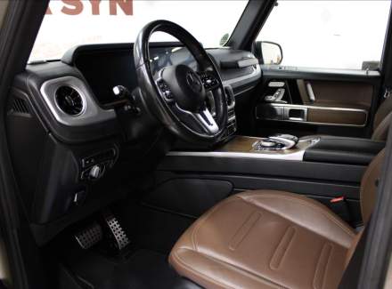 Mercedes-Benz - G-class