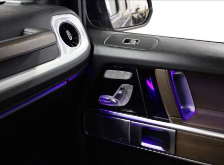 Mercedes-Benz - G-class