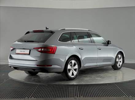 Škoda - Superb