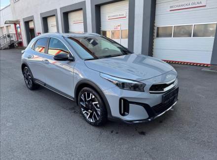 Kia - XCeed