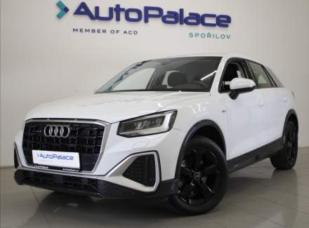 Audi - Q2