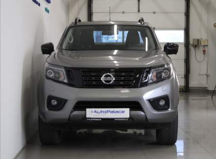 Nissan - Navara