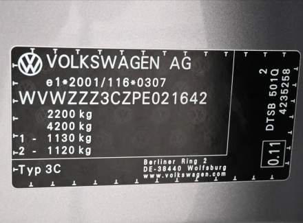Volkswagen - Passat