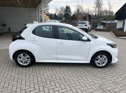 Toyota - Yaris