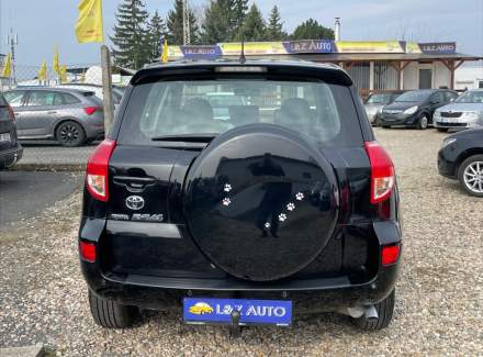Toyota - RAV 4