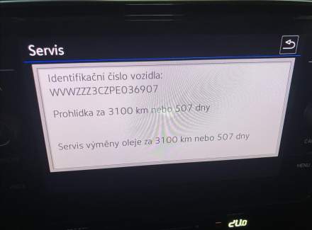 Volkswagen - Passat