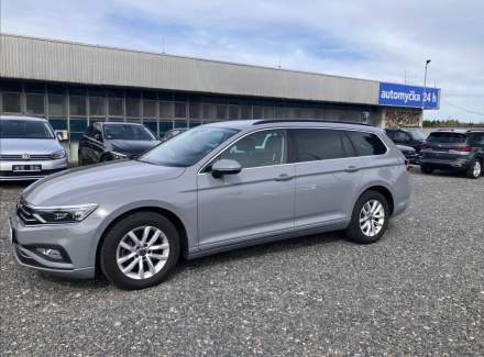 Volkswagen - Passat