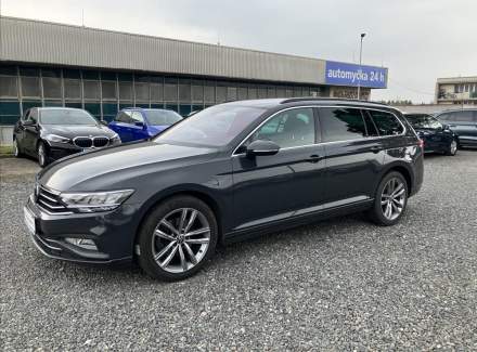 Volkswagen - Passat