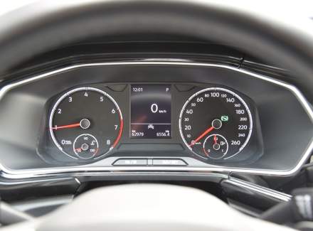 Volkswagen - T-Cross