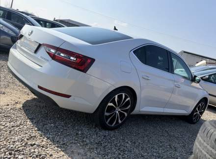 Škoda - Superb