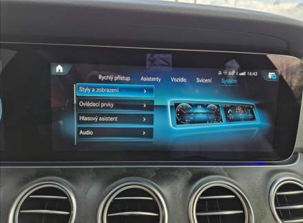 Mercedes-Benz - E-class