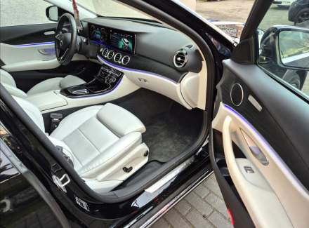 Mercedes-Benz - E-class