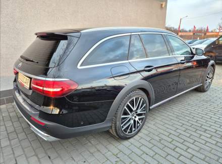 Mercedes-Benz - E-class