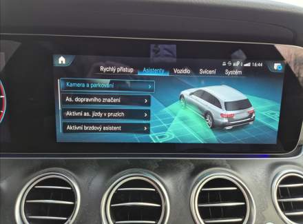 Mercedes-Benz - E-class