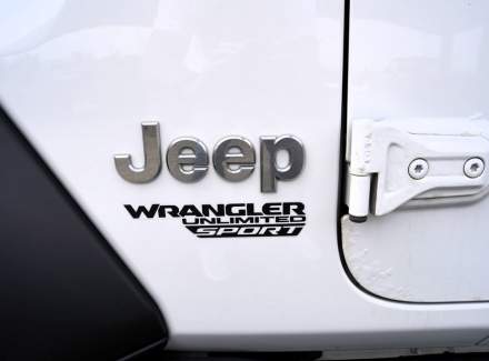 Jeep - Wrangler