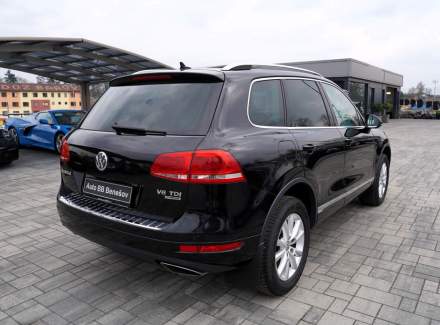 Volkswagen - Touareg