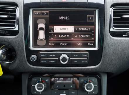 Volkswagen - Touareg