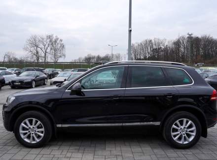 Volkswagen - Touareg