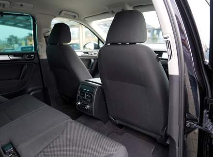 Volkswagen - Touareg