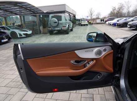 Mercedes-Benz - C-class