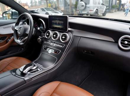 Mercedes-Benz - C-class