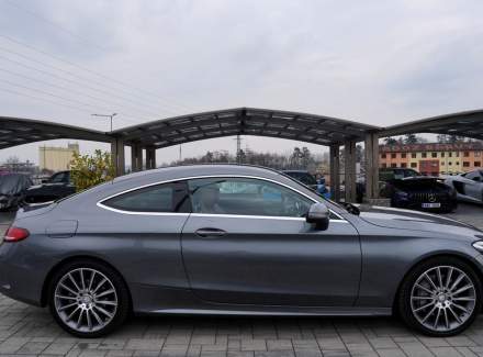 Mercedes-Benz - C-class