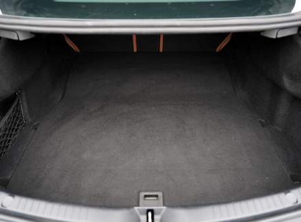 Mercedes-Benz - C-class