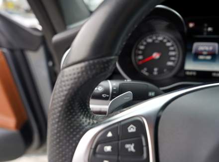 Mercedes-Benz - C-class