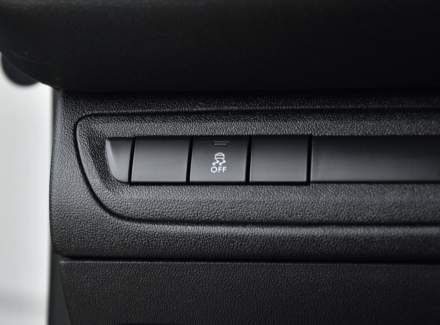 Peugeot - 208
