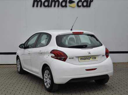 Peugeot - 208