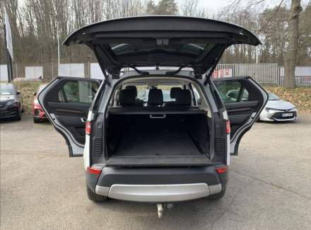 Land Rover - Discovery