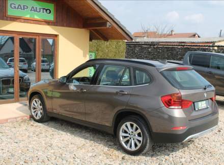 BMW - X1