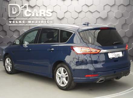 Ford - S-MAX