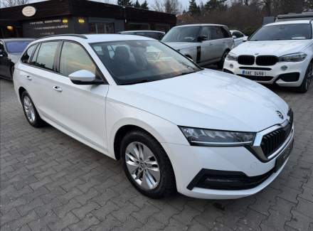 Škoda - Octavia