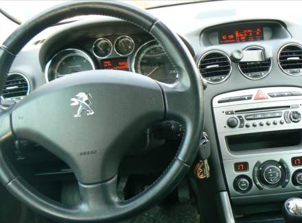 Peugeot - 308