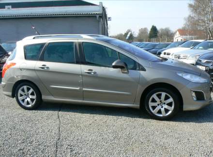 Peugeot - 308